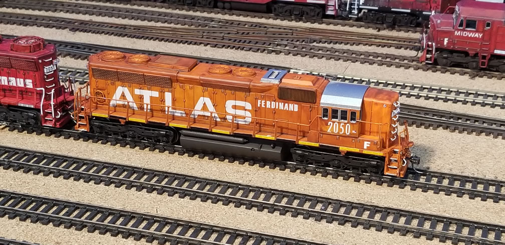 4544